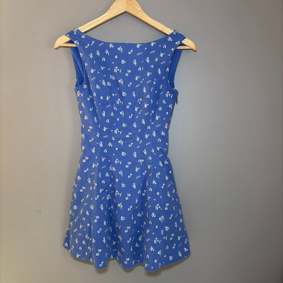 Abercrombie & Fitch The A&F Mila High-Neck Stretch Mini Dress Size XSP - Picture 4 of 9